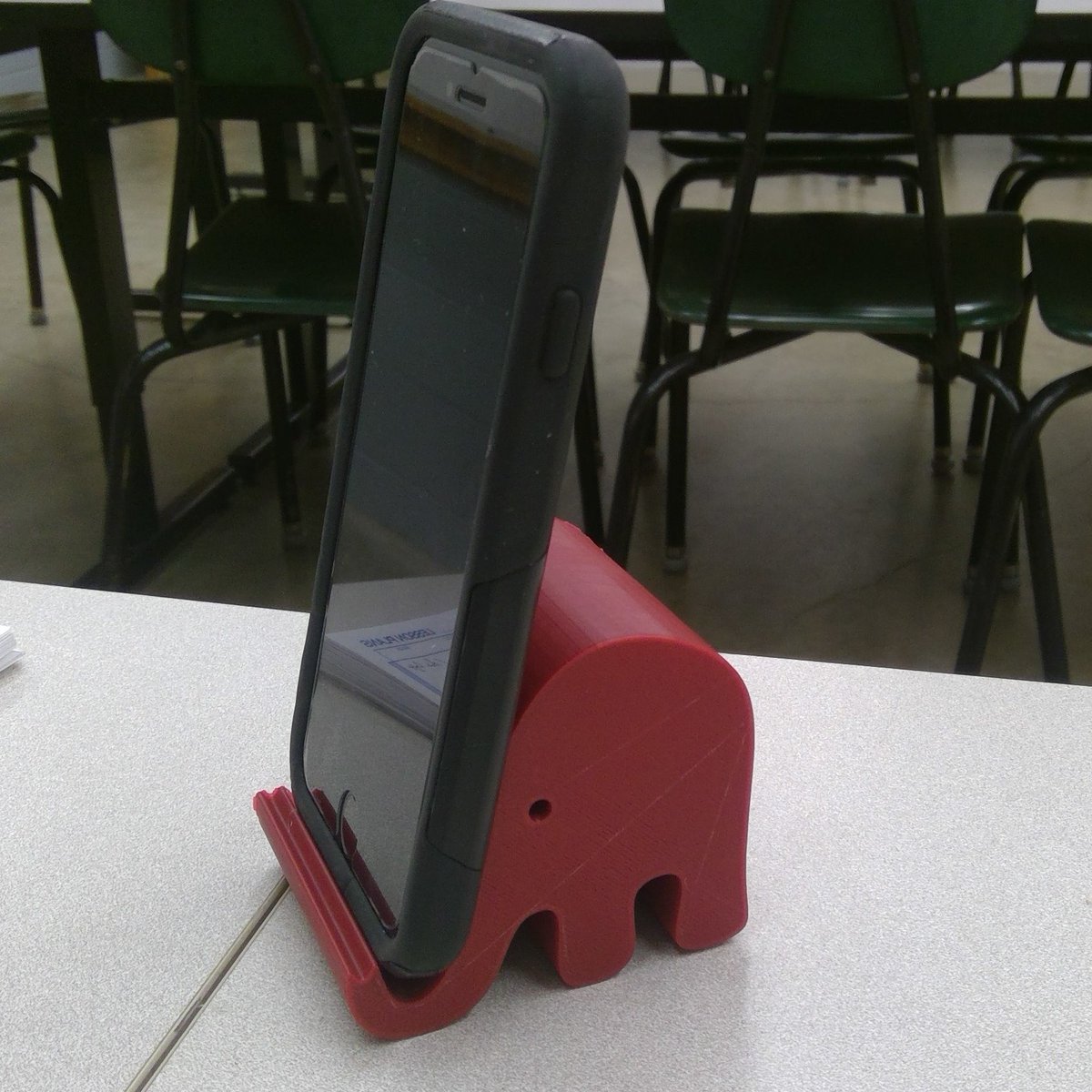 STAIndTech's tweet photo. BIT students finished their drafting unit by designing and 3D printing cell phone stands. https://t.co/50F6WZLqoo