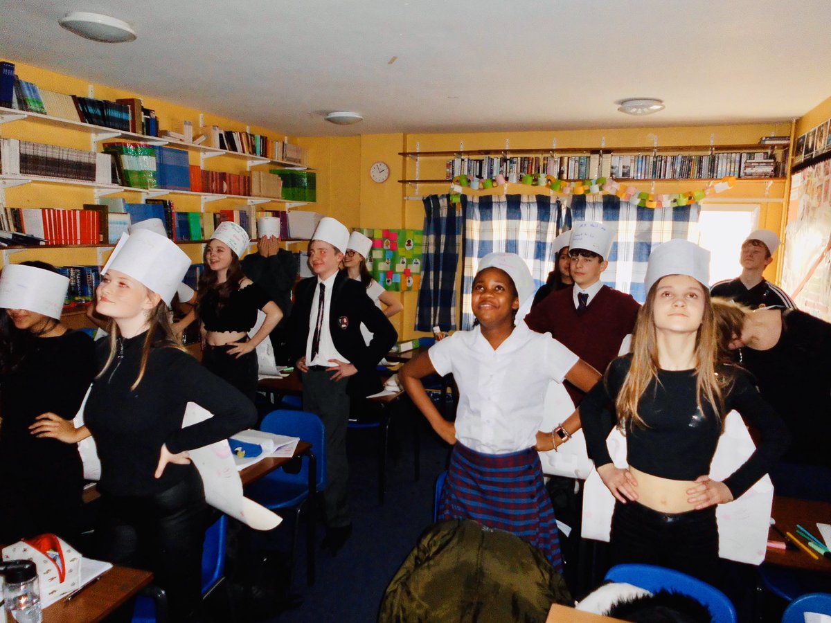 English | Chase Grammar tweet media