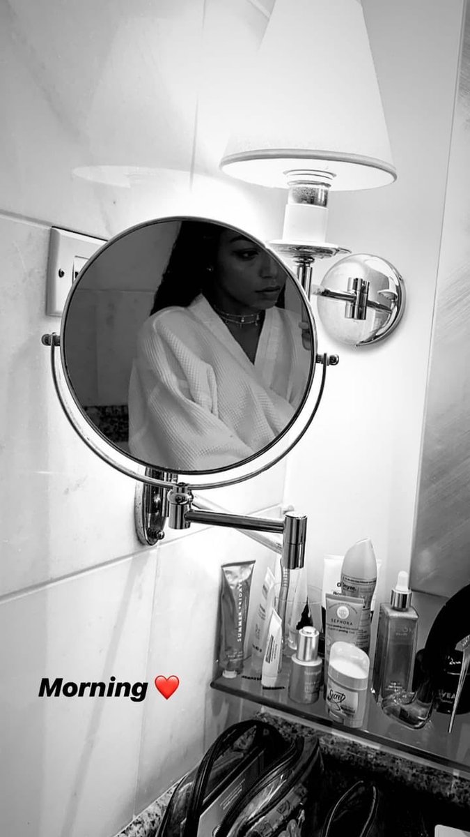 Ela precisa começar a dar aulas de como ser linda desse jeito... 

📷 | Any Gabrielly (<a href="/anygabrielly/">Any Gabrielly</a>) via Instagram Stories.