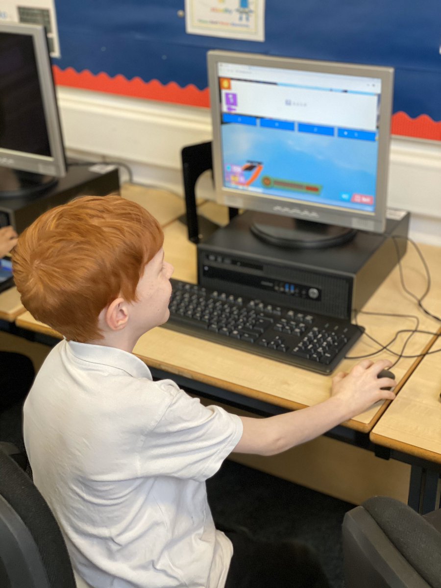 Cuiken_Primary's tweet photo. Last day of the Midlothian @sumdog contest today, P4/5 going for top of table glory! #ChallengeIsGood #EnjoyLearning #CuikenToolkit https://t.co/V5YDxnf3di