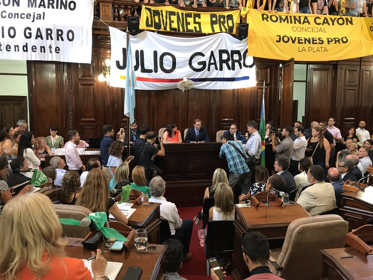 facundoalbini's tweet photo. 📌Julio Garro: “A partir de ahora vamos a mejorar lo que haya que mejorar y hacer lo que haya que hacer”.
🙄No sabe que hace cuatro años que gobierna? #Garromiente #Apertura #Sesionesordinarias #LaPlata https://t.co/vswtBZCuen