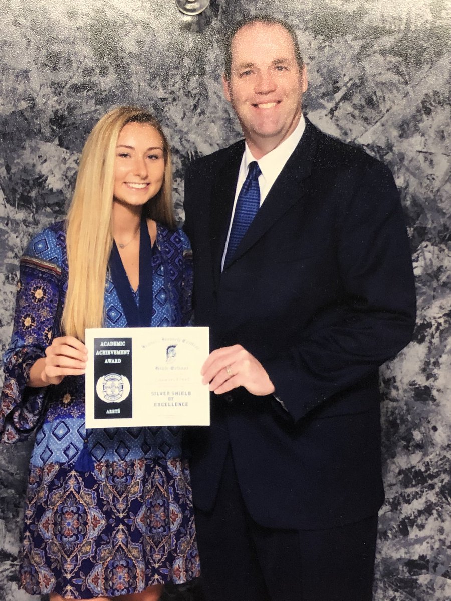 Harris_Mgmt's tweet photo. #ThrowbackThursday 
#FHCSilverShield

@emmajfarley @Laurennebertt_ https://t.co/17QS1Crypp