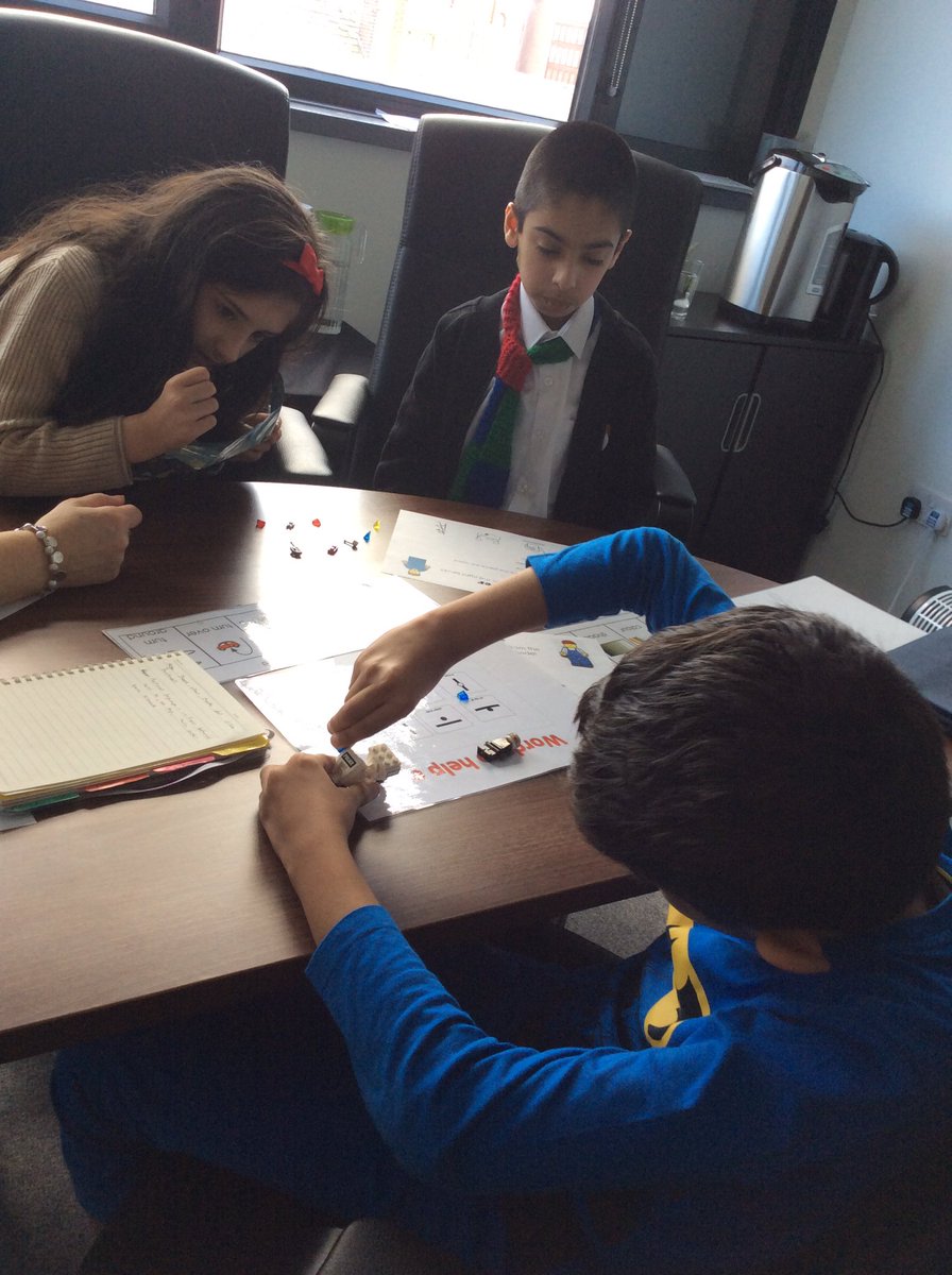 Miss Cardwell tweet media