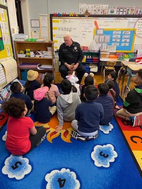 FirstiesHlb's tweet photo. @WestNYSchools @SuperintClara @MMaccaquano @FutureReady Guest reader today.  Officer Jeffrey  read to the first grade this morning! Thank you Officer Scott!!! https://t.co/wTMvmzgGVQ