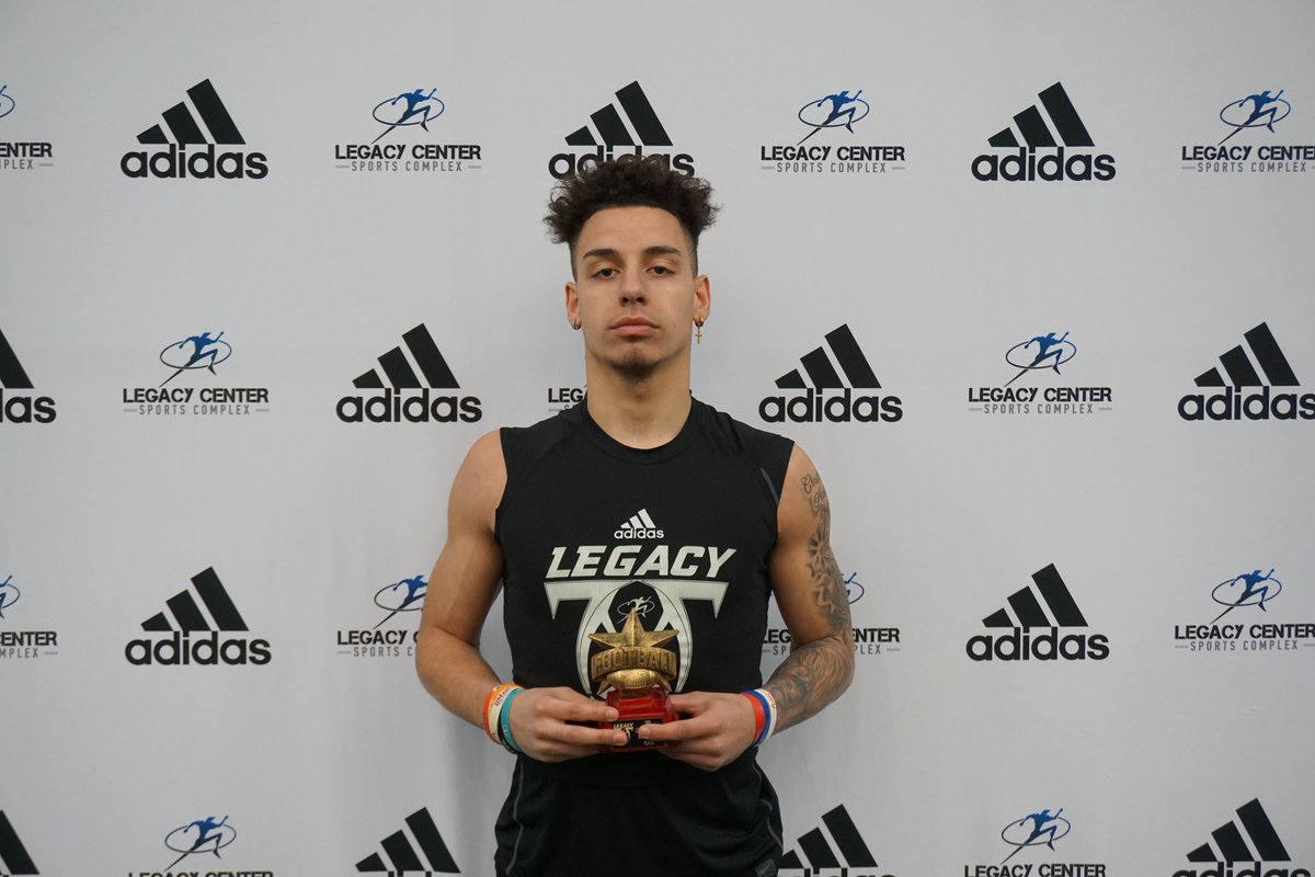 LegacyNE7v7's tweet photo. Your 2020 #LegacyNE #7v7 region-wide league MVPs, South Shore Black's Mathias Fowler @FowlerMathias (WR) & Walter Morales Jr. @Walterm02 (DB)!
#JoinTheMovement https://t.co/6UHuLuXAOC