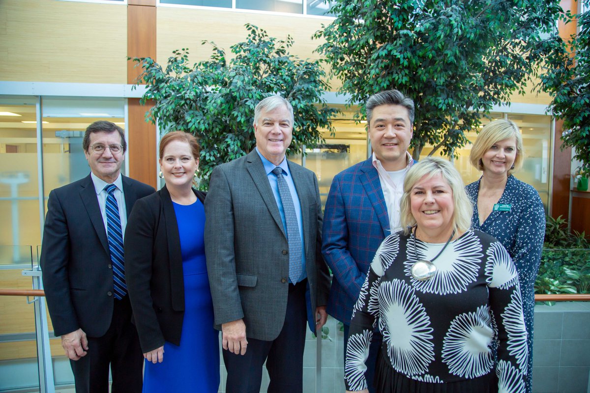 cmccnews's tweet photo. Honoured to host Don Valley North MP Han Dong along with the Canadian Chiropractic Association to CMCC to tour the campus. https://t.co/dgXehAf2ug