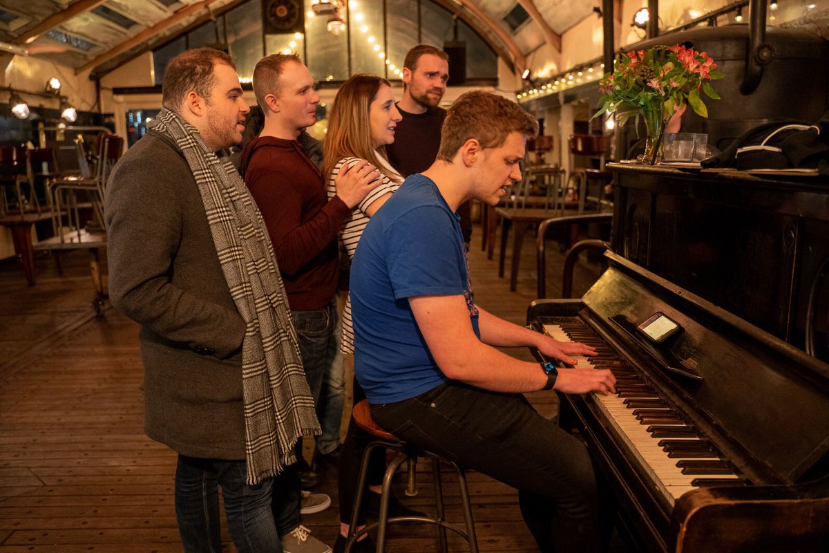 vuejsamsterdam's tweet image. 📸 All photos are released, amazing pictures including the fun parts  thanks to @gustojs 🎉

➡️ facebook.com/pg/frontendlov…

#vuejsamsterdam #javascript #frontend #vue3 #vuejs #vue