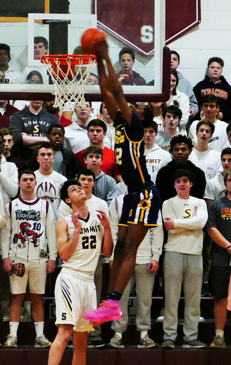 NANNPHOTO51's tweet photo. NJ HS Basketball N2G3 Payne Tech vs Summit photos & digital at https://t.co/ex6QCy9kKN #njhsboysbasketball #NJHOOPS #NJHSSports #EssexSportsNJ #UCConference #ADSummitNJ #ECVTAthletics #irvblueknights #SummitHS #shamrock_74 https://t.co/jK33oJ3k2D