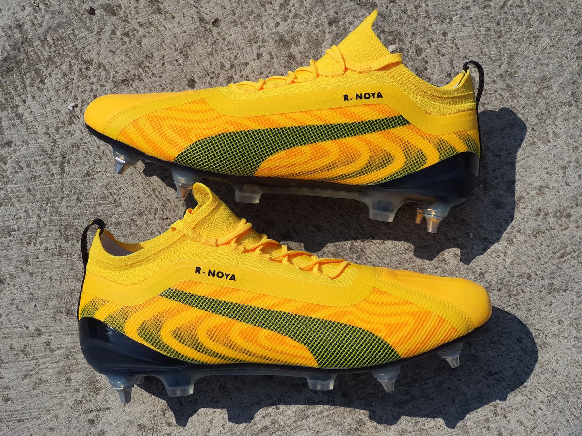 TachoMexTc's tweet photo. Un placer #entintardemagia los botines @PUMAmexico #pumaone #sparkpack de @rodrigo_noya . Muchas gracias por confiar en #tachomex #tucalzadonuestrapasion #diadeestrenarunospuma https://t.co/48Gh54y5gP