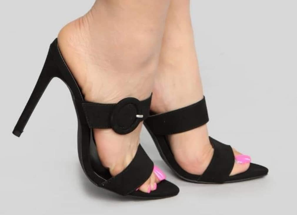 Room_624's tweet photo. Size: UK 4/ EU 36-37/ US 6

Price: N10,000

Send us a DM to order/visit our Instagram page for more affordable shopping.

https://t.co/2eJxWRDtYB https://t.co/iDNY649Bub
