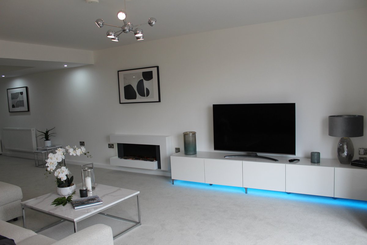 SpringAndCoLtd's tweet image. Spring Top Rise, Gee Cross
We are delighted to announce the launch of our latest development of exceptional high quality semi detached homes.  The launch will take place on 21 March 2020.  Contact Gascoigne Halman, Marple for more details.  gascoignehalman.co.uk/search/?instru…