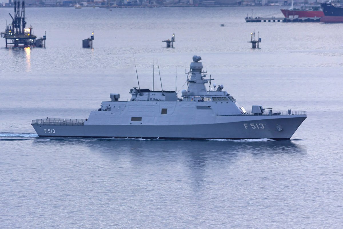 OguzEroguz1's tweet photo. #TurkishNavy's #AdaClass #corvette #F513 #TCGBurgazada #Gölcük https://t.co/4BWTI2D7a3