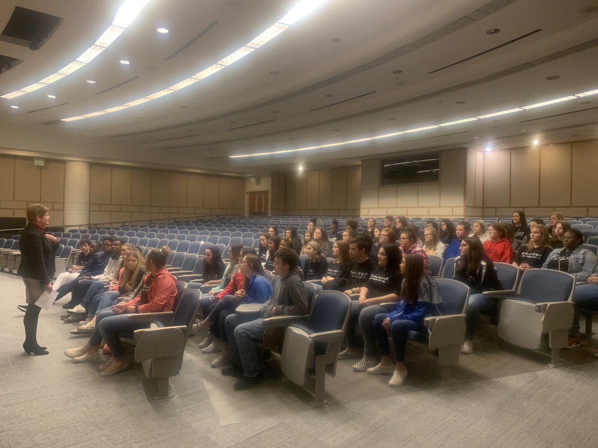 GASouthernMAT's tweet photo. Welcome #EffinghamCountyHigh and #SouthEffinghamHigh Teaching as a Profession students to #GeorgiaSouthern! Thanks to Dean Heaston for a wonderful welcome. @GeoSouthernCOE @LHuffling @GeorgiaSouthern #futureteachers #homegrown https://t.co/8s9BXEiJNL