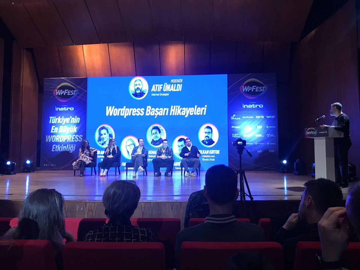 teknoloji_org's tweet photo. #wpfest @atifunaldi moderatörlüğünde WordPress Başarı Hikayeleri Paneli @yoldaolmak @fundalina @vkirtok @sabrikustur @styleboom @ListeList @teknoblog https://t.co/h957jvPrPU