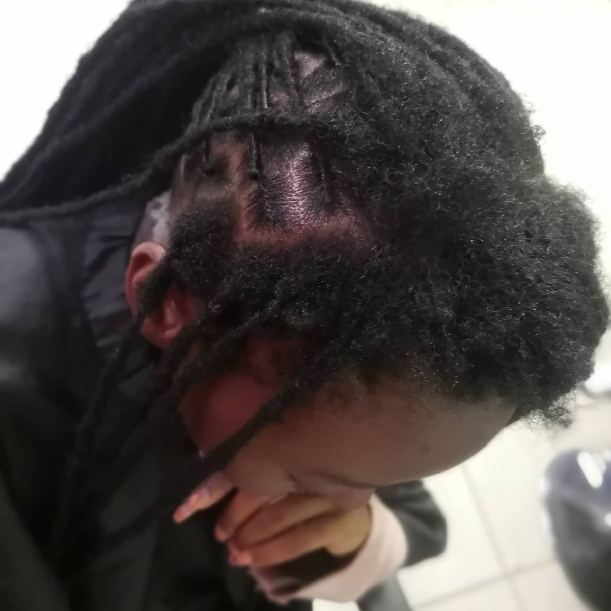 indalonubianN's tweet photo. The before and after, clean twist, clean scalp ๐๐ฝ#locthursday #DedicateThursdayToLocks https://t.co/df7KxHDsj6