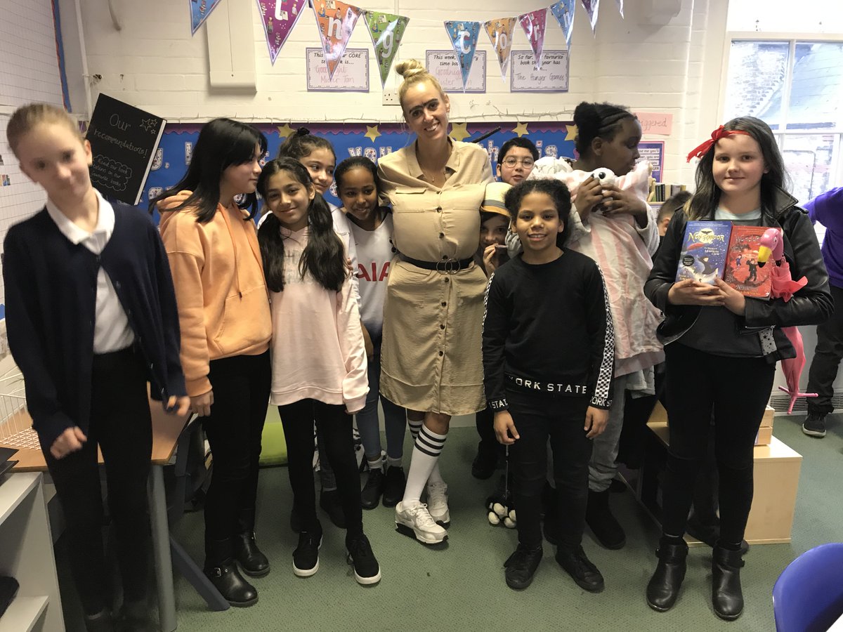 HPA_Philip_Lane's tweet image. What an amazing World Book Day we have had here at HPAPL! @WorldBookDayUK @HarrisFed #WorldBookDay2020 #WorldBookDay #HPAPL 📕😀