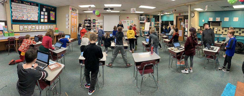 PES_Arabians's tweet photo. Mrs. Smith’s 3rd graders did an add &amp; pass sequence writing. Great job collaborating students! #ArabiansCollaborate #pespstrong https://t.co/p8iNjn0ALh