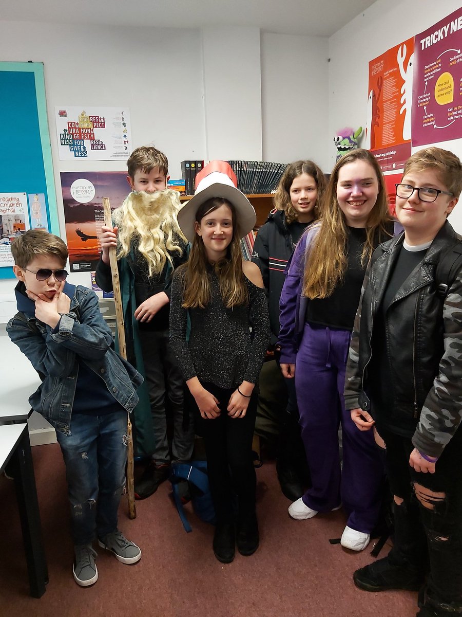 SexeysEnglish's tweet photo. @SexeysSchool #WorldBookDay https://t.co/hNj3dYzmRm