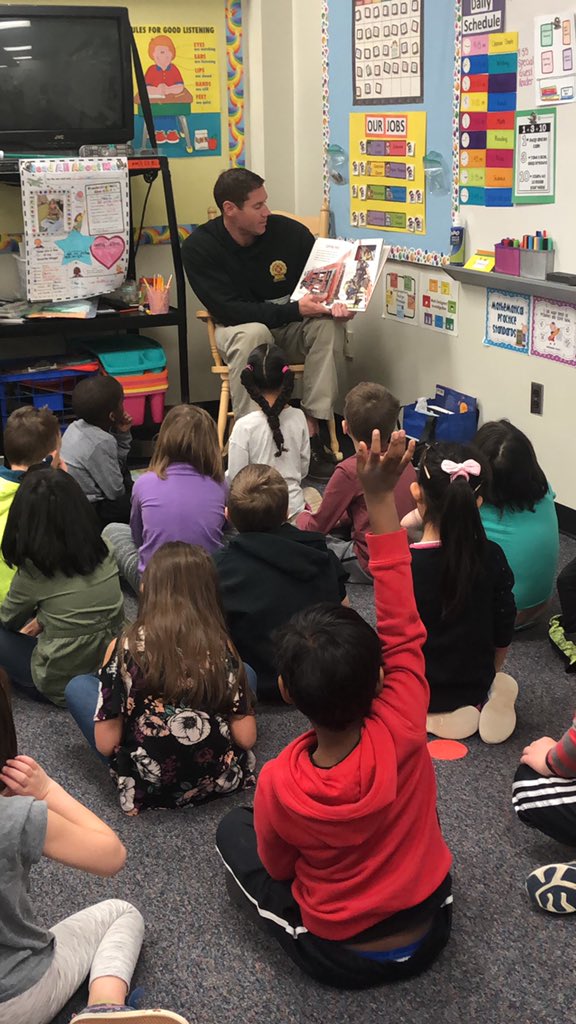 Thank you Howard Country Fire Department for guest reading at Fulton! <a href="/hcpsselemla/">HCPSS Elem Lang Arts</a>