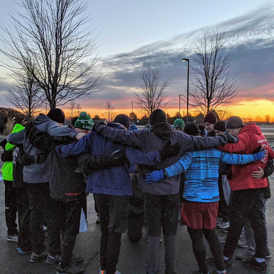F3Ridge's tweet photo. Can you say VQ? Can you say Parking lot coupon work and running? Can you say how climb? If you answered yes to ask the above, then you know how awesome The Ridge was this morning for Soccer Mom's VQ!!! https://t.co/qGqnegacV5