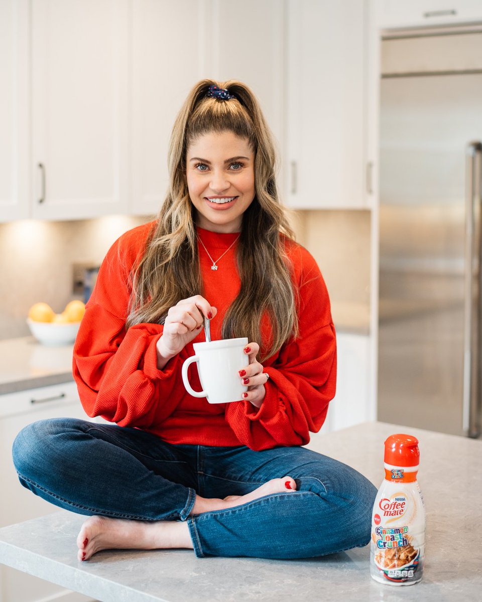 daniellefishel's tweet photo. You guys, @coffeemate has a new flavor based on my #1 cereal! I ALWAYS have a box of Cinnamon Toast Crunch at home. It's one of the best things to come out of the 90's. 😉 Get it now at grocery stores nationwide, &amp; trust me, you're going to love it! #sponsored #CoffeesPerfectMate https://t.co/gna4oe8auG