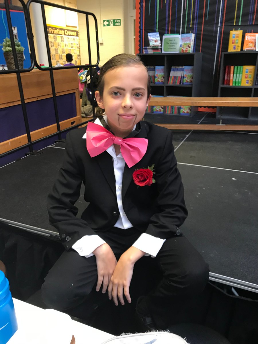 HPA_Philip_Lane's tweet image. What an amazing World Book Day we have had here at HPAPL! @WorldBookDayUK @HarrisFed #WorldBookDay2020 #WorldBookDay #HPAPL 📕😀