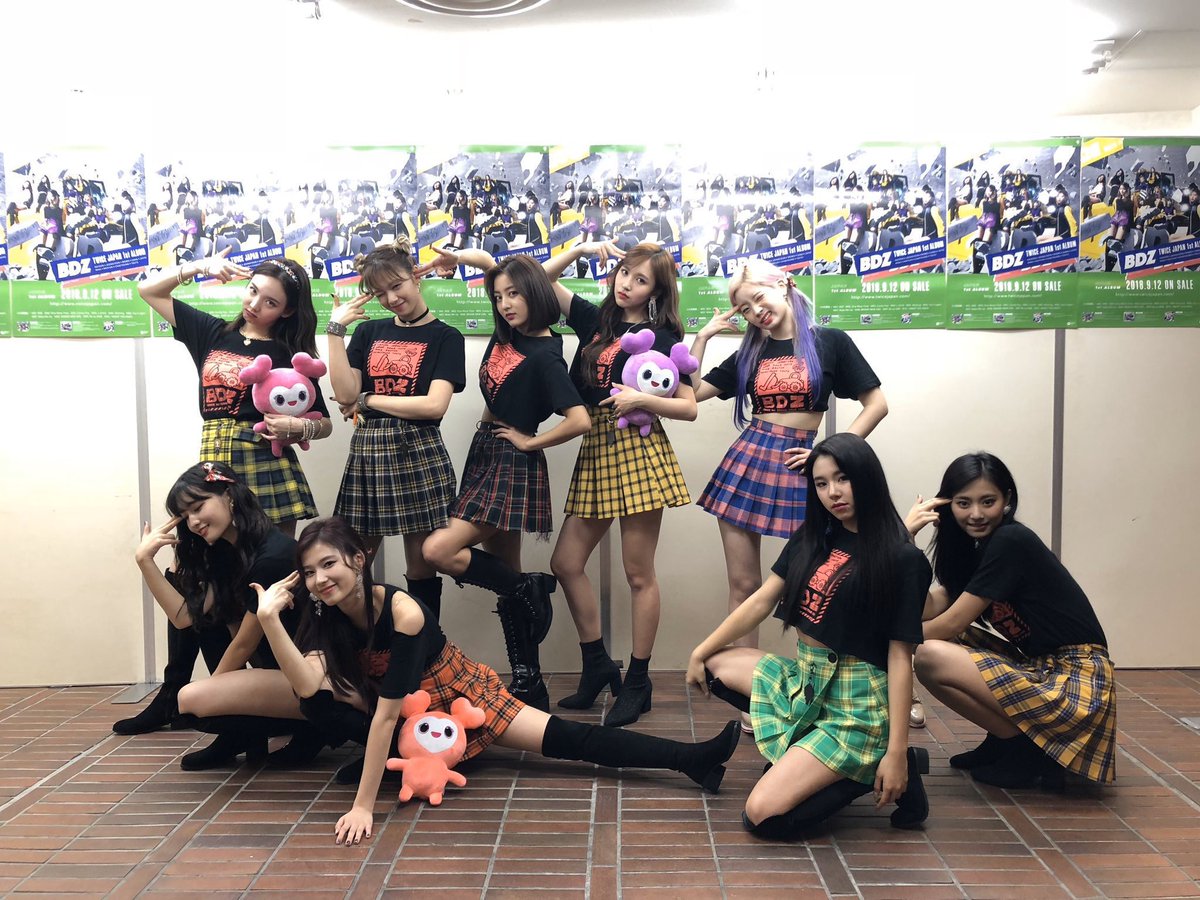 KoreanStyleUlzz's tweet photo. Un nouveau style ? De mignon à streetwear? 😚😎

Venez faire un tour sur https://t.co/FX336hsvGH

-15% avec le code promo : KoreanStyle

Profitez en ✌️

#KPOP #Ulzzang  #TWICE https://t.co/rjaSIM7WYu