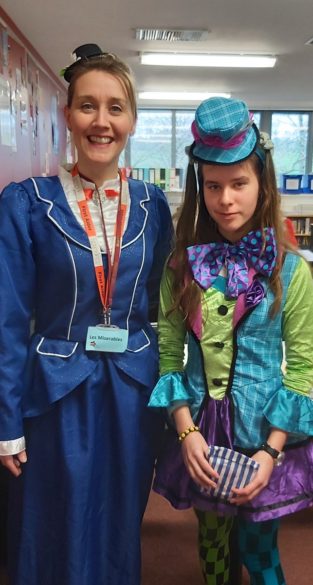 Best dressed in Year 8! <a href="/SexeysSchool/">Sexey's School</a> #MaryPoppins #madhatter