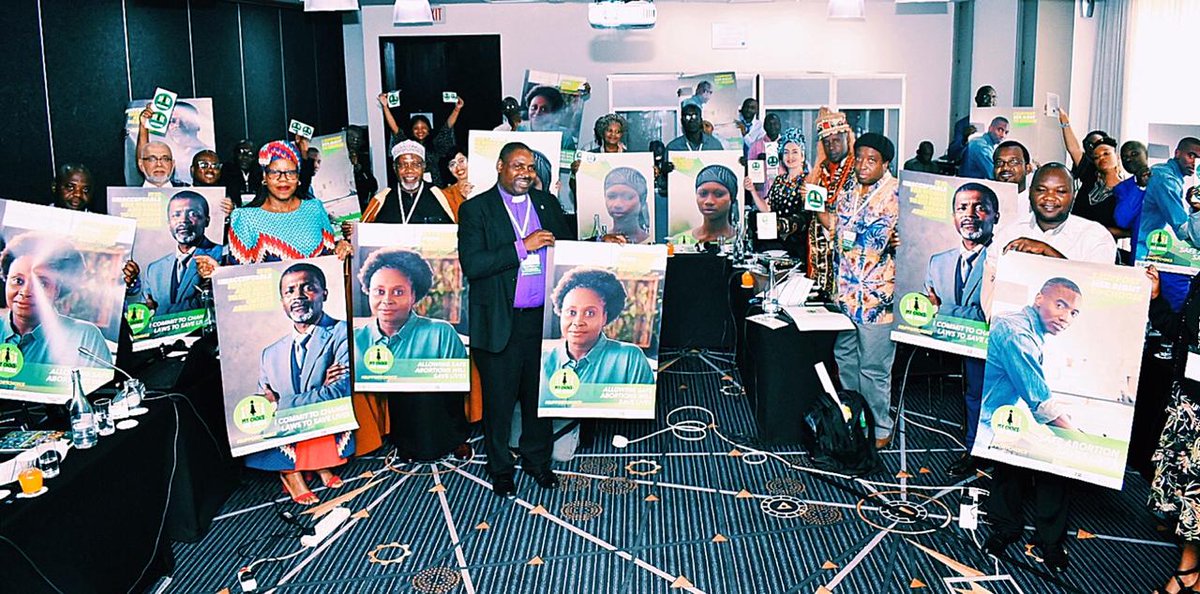SAfAIDS's tweet photo. Part 1: SAfAIDS Regional Campaign My Choice, Our Choice on Ending Unsafe Abortions among AGYW launched with Traditional Leaders, Religious Leaders &amp; African Monarchs from 16 SADC MS; as Allies safeguarding well-being &amp; dignity of AGYW #SupportChoice #SRHR @SwedeninZM @SEswatini https://t.co/oKTff9adLh