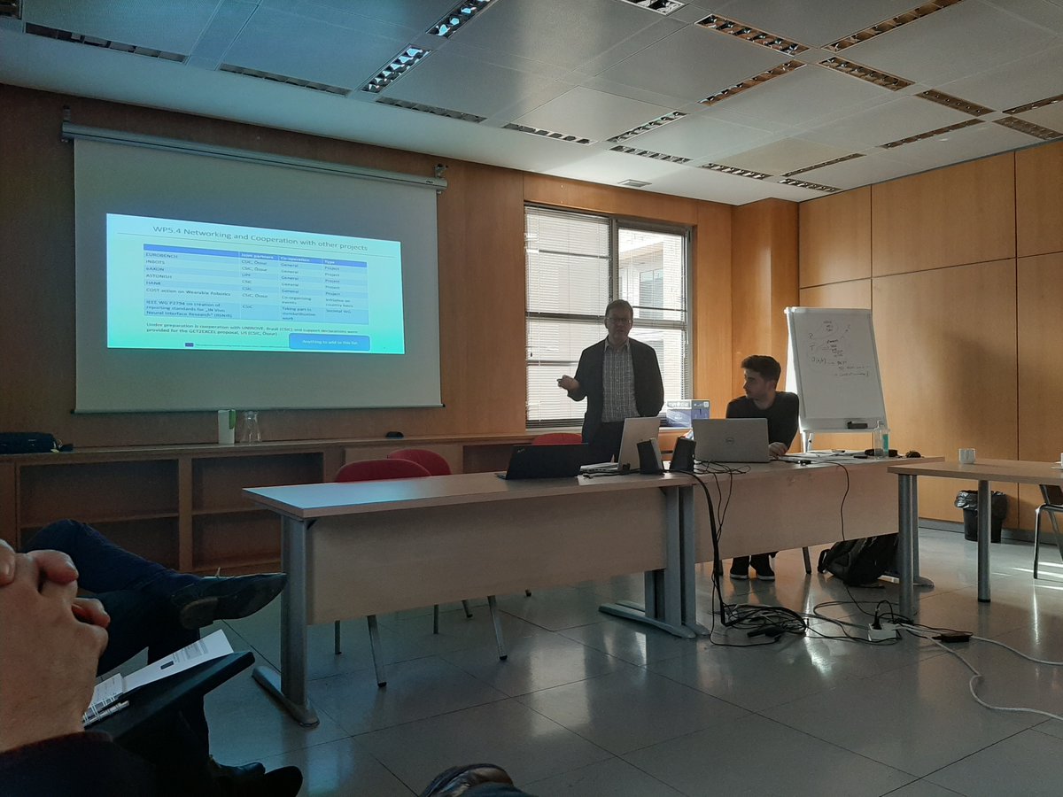 The EXTEND Consortium held its 2020 Annual Meeting on February 28 at the @CCHS_CSIC facilities.
@imperialcollege @OssurCorp @InstitutoCajal @EU_Commission @NRG__CSIC
#neurorehabilitation #neuralinterfaces #parkinson