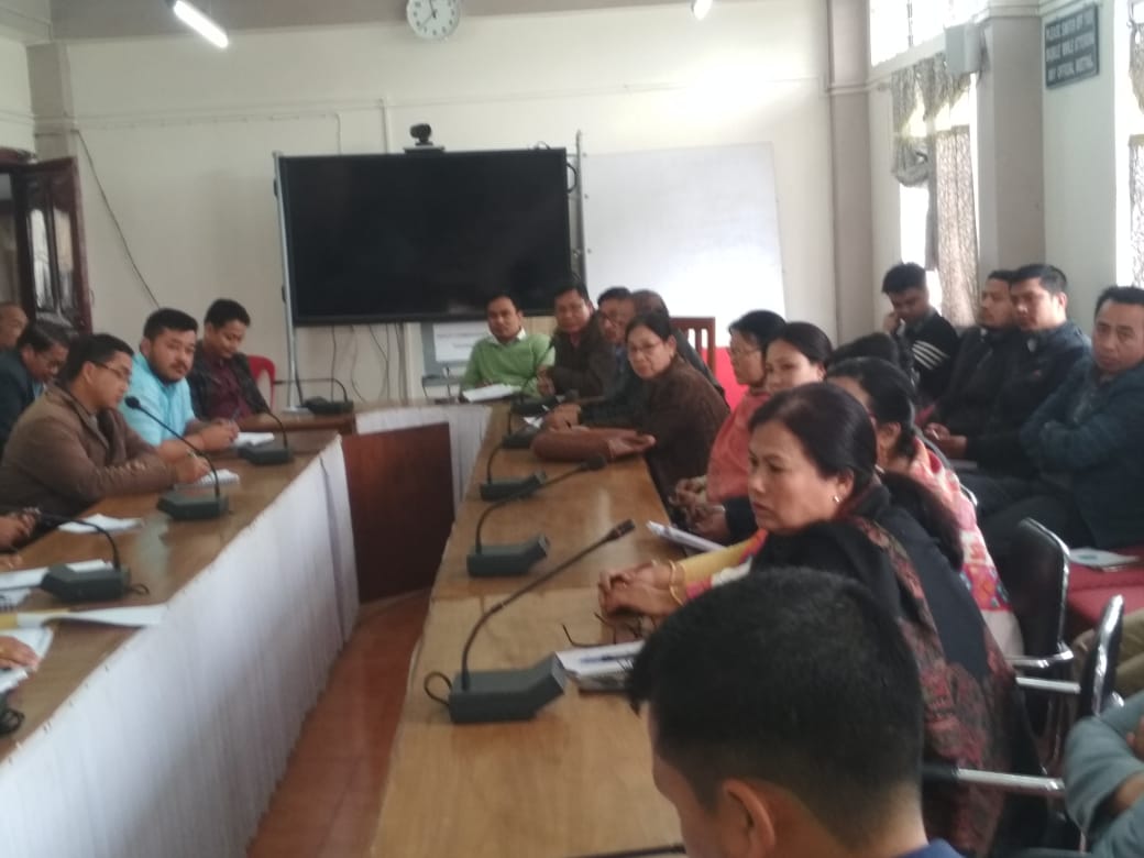 ManipurNhm's tweet photo. 1.District Level Officers(DLOs) meeting chaired by ADM Thoubal Shri. L. Radhakanta Singh
2. District Emergency Response Team and Medical Officers of PHC Lilong in action during mass casualty of School Students at Lilong https://t.co/7qPaji5TKq