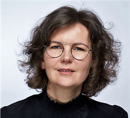 MoDemMorbihan's tweet photo. #Municipales2020 Elen Kergueris, porte parole du Conseil départemental @MoDemMorbihan, j'avais déjà eu l'occasion de travailler avec @DavidRobo56 et de découvrir ses qualités d'humaniste. Je me suis engagée sur sa liste par respect pour son action et servir la ville où je vis https://t.co/qO6LvFTsPK