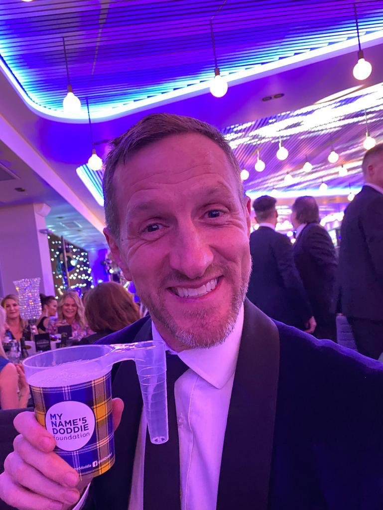 WillGreenwood's tweet image. I am supporting the @MNDoddie5 Foundation and raising a glass to increase awareness for Motor Neuron Disease. Go to @pint4doddie to purchase your own cups and contribute to finding a cure. Beer #bepartofthecure #mnd