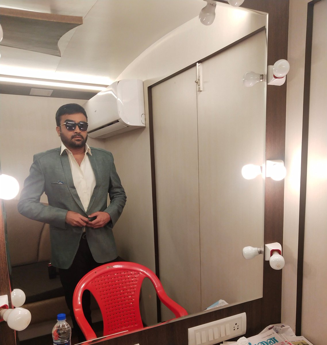 ACTOR_UDHAYAA's tweet photo. "Develop success from failures. Discouragement and failure are two of the surest stepping stones to success." https://t.co/dsTCeKgjhJ