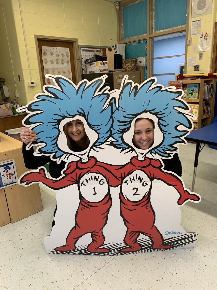 MrsFisco's tweet photo. Read Across America Twin Day! 📚 https://t.co/GaXhjlrmGP