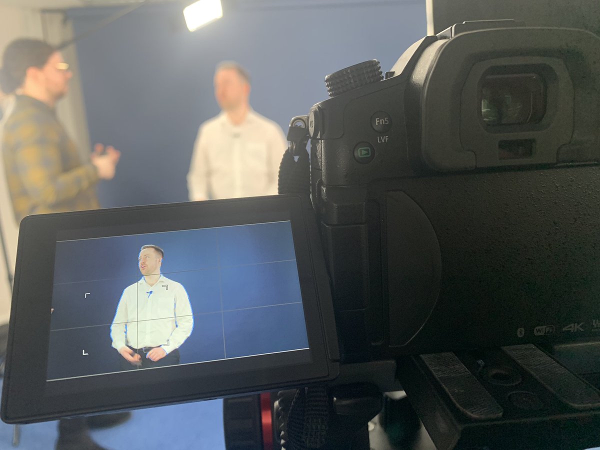 Another busy day filming 🎥 📸 

#JoinOurEvolution