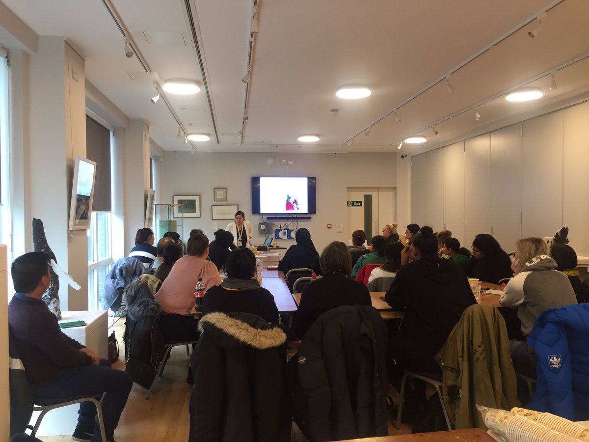 AgnesCollarte's tweet photo. One way of addressing woundcare variability❤️❤️. HCAs woundcare training they are very willing to learn and I am more passionate to share my expertise😘😍❤️@MikkoEnoc @LotyJ @CLCHNHSTrust @WCTreport @TVSUK @tvn2gether https://t.co/m4oAP91lJH