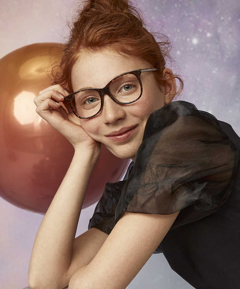 Nouvellement arrivée à la boutique <a href="/BonLook/">BonLook</a>, la collection JUNIOR a été spécialement conçue pour plaire aux jeunes amoureux de la mode! En plus d’être jolies, les montures sont ultra-résistantes et flexibles. 👓

Découvrez-les ici : bit.ly/2SUw1w3

#LesPromenades