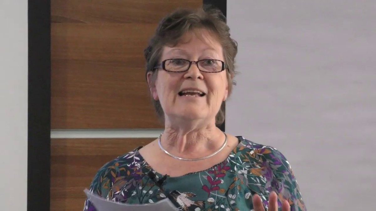 cdjplus's tweet photo. Tricia Zipfel presents at the CDJ #Thinkery 2019 on perspectives of community organising in the United Kingdom, the historical status and current and future challenges https://t.co/7z8Cxq3NNv #Thinkery2019 #communitydevelopment https://t.co/2QpJpxQBe3