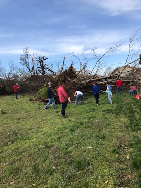 Our O-Line coach <a href="/_CoachOliver/">B.J. Oliver</a> is out helping out with the North Nashville tornado recovery!