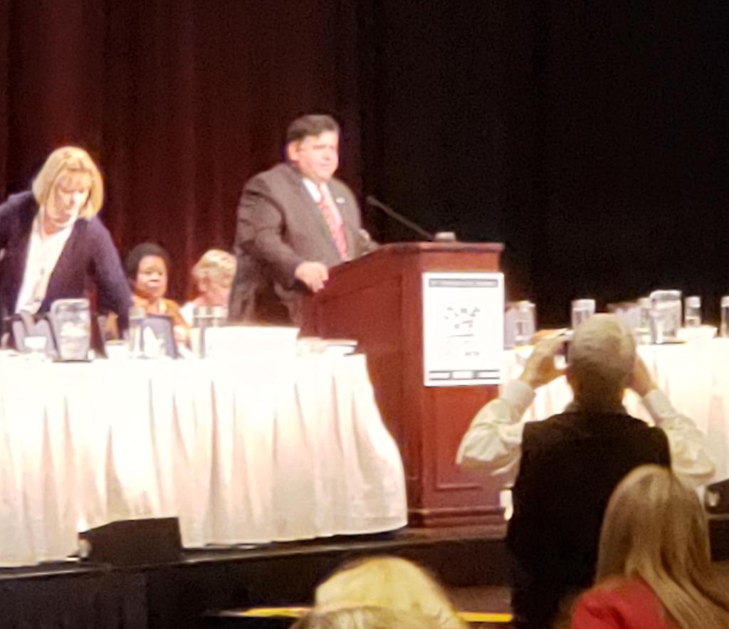 DebbiePohlmann's tweet image. Gov. Pritzker is here at the IEA RA!
#pritzker #IEARA2020