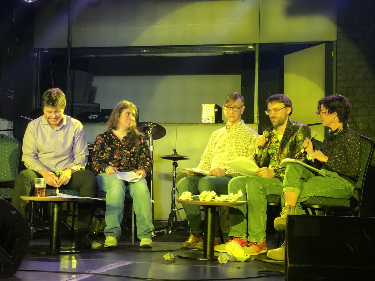 Ali Yetisen tweet media