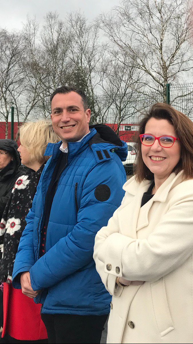 Karim_Ghachem's tweet photo. Pose de la 1ère pierre du nouveau plateau technique de l’ @Adria_Dvpmt #Quimper 
Un investissement d’importance pour la @regionbretagne en direction de l’innovation agroalimentaire  et du bien-manger. Bravo aux équipes de l’ADRIA https://t.co/QPFYPIPP9x