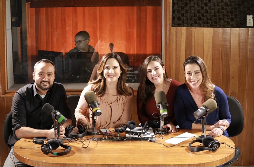 JornalDaGazeta's tweet photo. Na segunda, você vai ter uma nova forma de consumir o Jornal da Gazeta. Agora também teremos podcast, disponível nas plataformas Soundcloud, Spotify, Deezer e iTunes, além do aplicativo da @tvgazetaoficial!🎤🎥🗞#JornalDaGazeta #PodcastGazeta #PautaEProsa https://t.co/BqB4vnsU2s