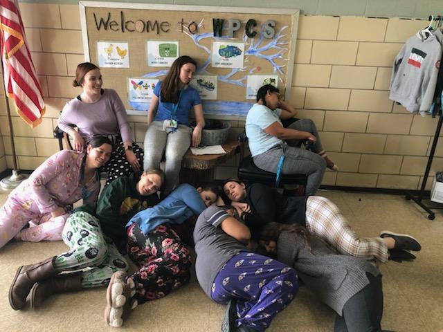 You know it's been a great day <a href="/WatershedPCS/">Watershed PCS</a> when the teachers are tuckered out! <a href="/WithNewport/">ArtWithMrsNewport</a> @MsYankys1 <a href="/MrsChapmansK/">Sarah Chapman</a>