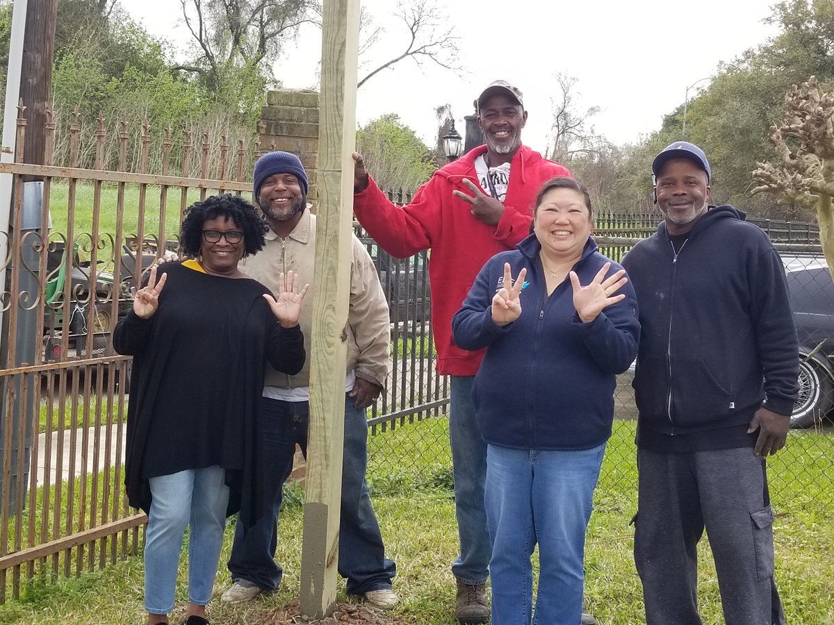 Many thanks to all of the support to <a href="/acts_cbo/">ACTS</a> to establish the first community-led air monitoring program in Texas, pleasantville community <a href="/DSCEJ/">Deep South Center for Environmental Justice</a> <a href="/DrBobBullard/">Robert D. Bullard</a> <a href="/EnvDefenseFund/">EDF</a> <a href="/hollandhisd/">Holland Middle School</a> <a href="/HCC_Northeast/">HCC Northeast</a>