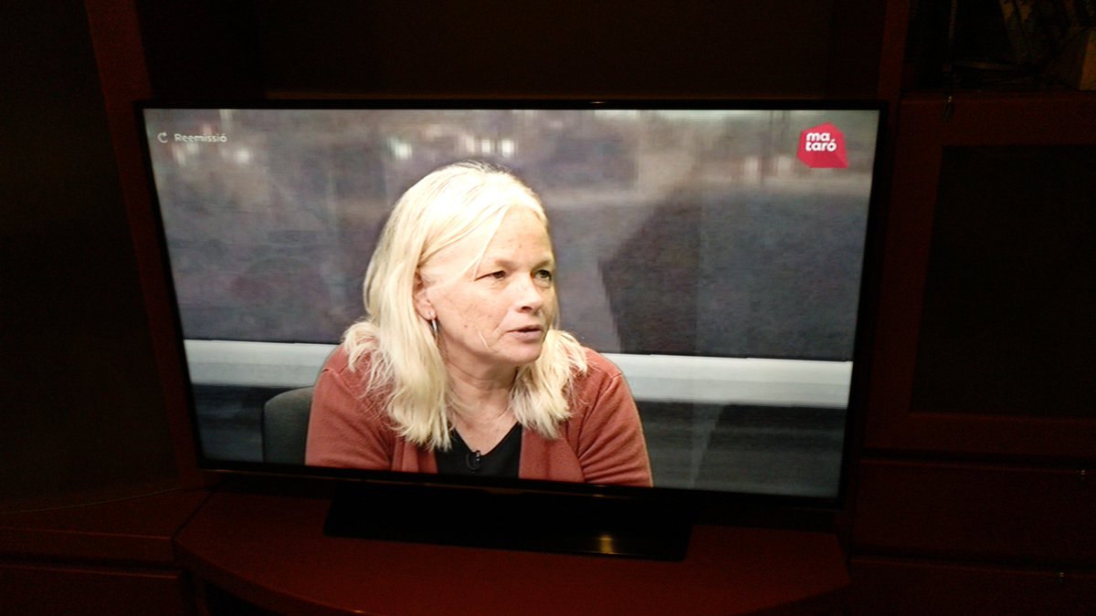 SedCursa's tweet photo. La Marta i en Manolo han anat a Mataró audiovisual a explicar el Projecte de la I CURSA SOLIDÀRIA SED MATARÓ i tota la feina de sensibilització per l'apoderament de les dones i nenes. Per la igualtat de gènere. 👏👏👏👏
@sed_mataro @sedcatalunya @cursasedmataro @MatAudiovisual https://t.co/ok1qFIuZu8