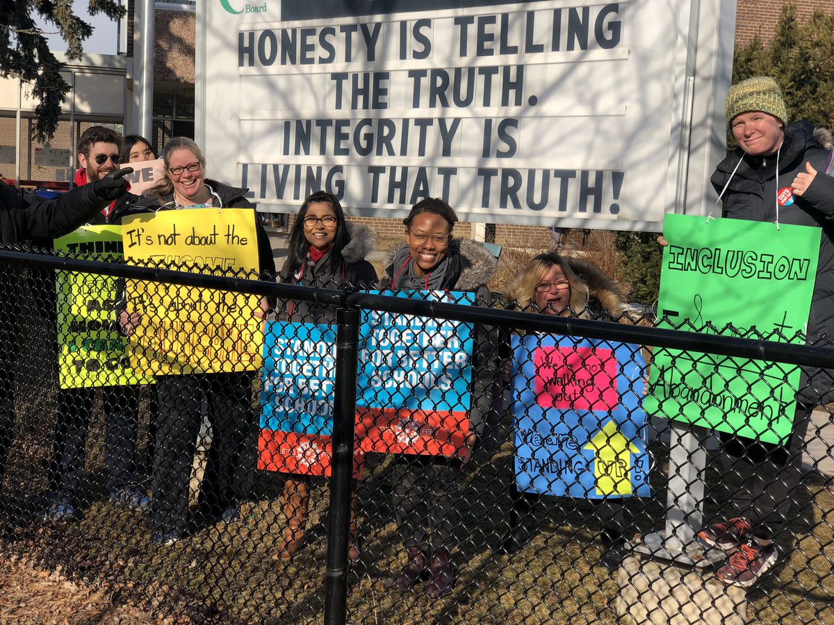 breeinkinder's tweet photo. Hey @fordnation @Sflecce we have an inspirational message for you!
#ETFOstrong #ETFOstrike #Istrikebecause https://t.co/WhrX6f49TC