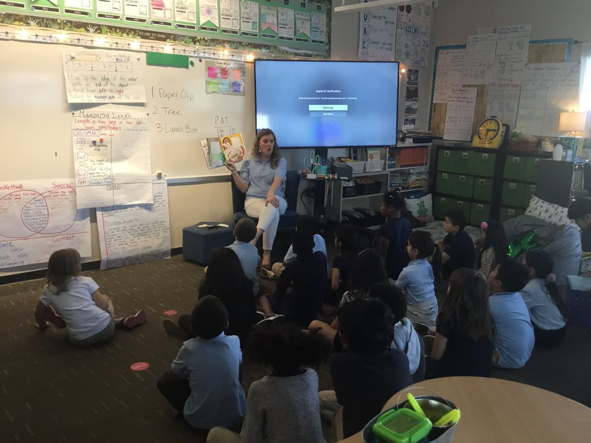 MrsPoolesClass_'s tweet photo. Thank you so much @TeachWeiner for being the Mystery Reader today! #WCSJoyfulLearning https://t.co/50n6eNBCLV