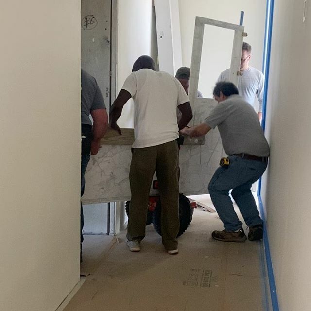 dig_arch's tweet photo. Does your architect jump in and help move counters into place?  We do.
@ariahomescustom 
#whatanarchitectdoes #idigarchitecture #design #build #wanderland #pontevedra #architectbuilder #work #good https://t.co/3yuKF0C5TL https://t.co/4G62JjIEz7